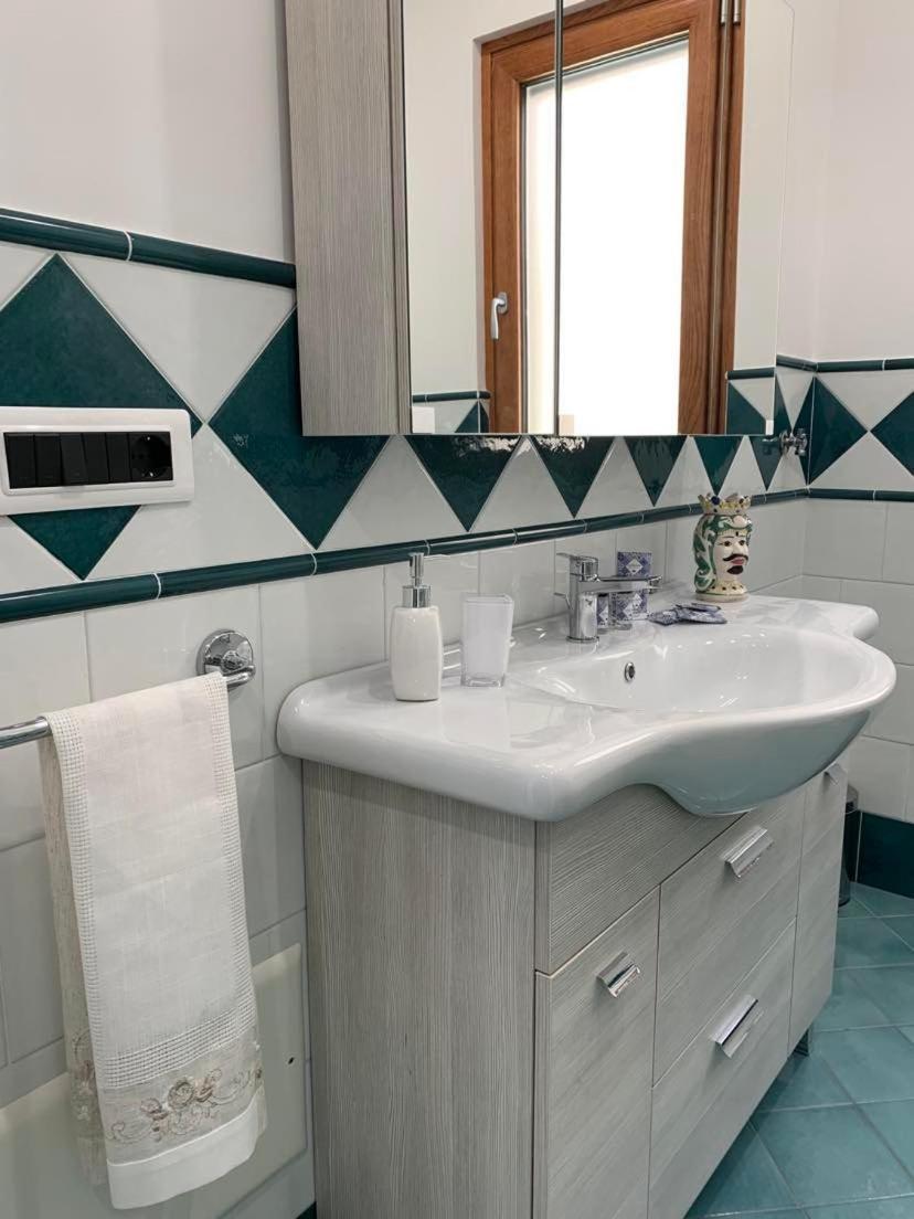 Apartmán Casa Ausilia Bilocale Amalfi Exteriér fotografie